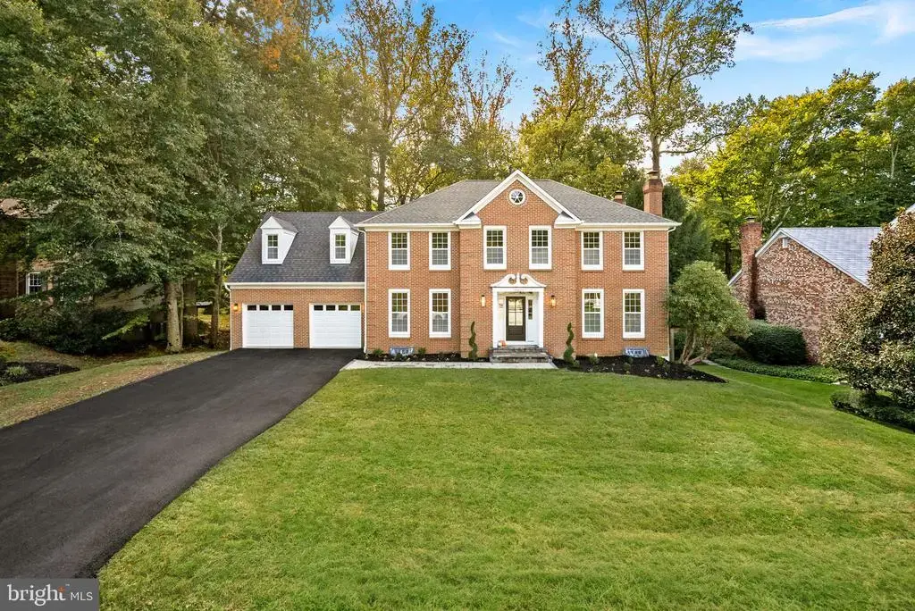 10825 Fieldwood Dr, FAIRFAX