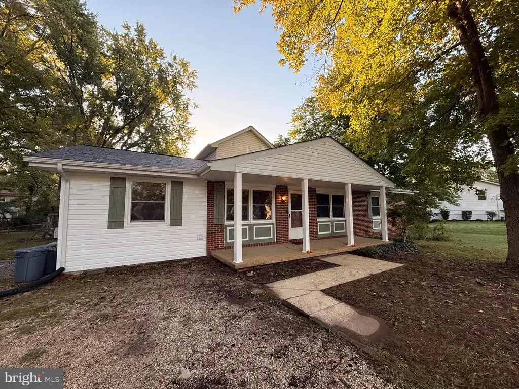 21388 Lynn Dr, LEXINGTON PARK