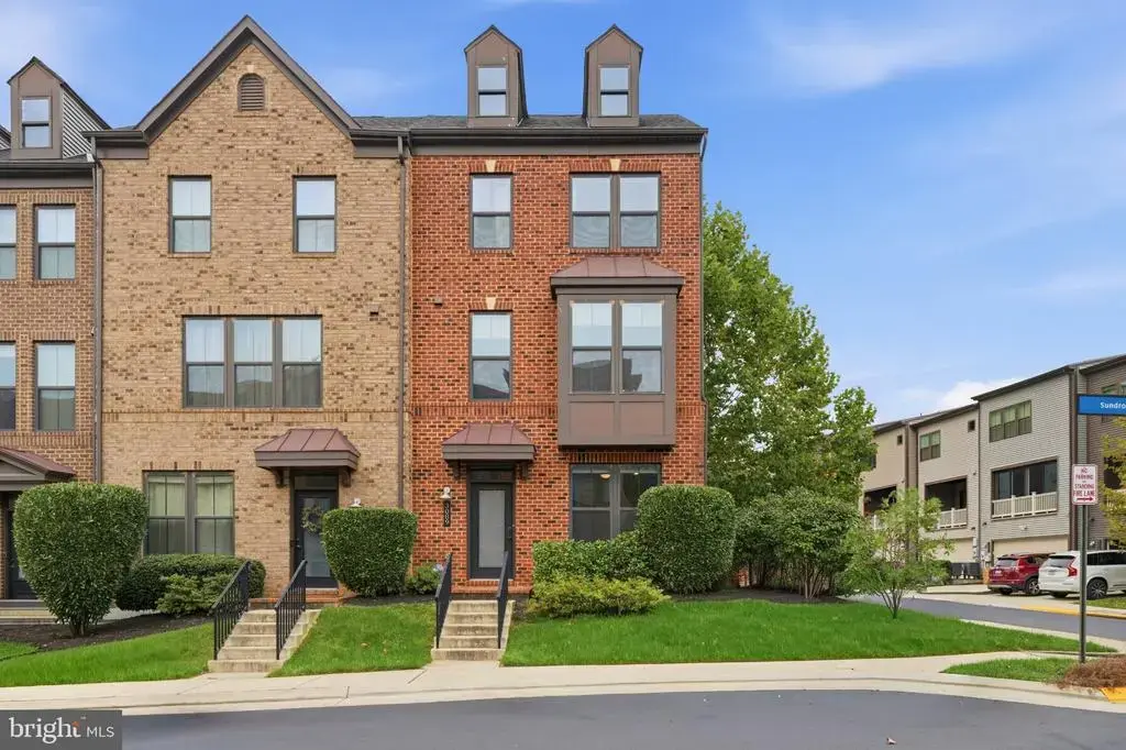 3089 Sassafras Ct, FAIRFAX