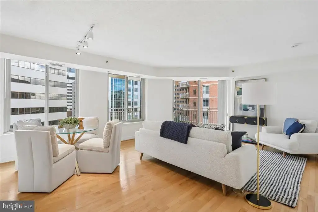 7500 Woodmont Ave #s915, BETHESDA