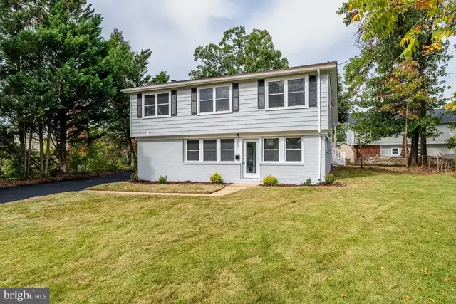 5604 Asbury Ct, Alexandria