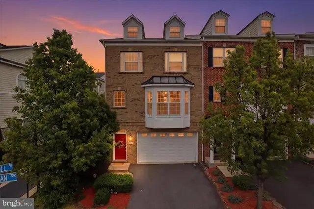 20925 Houseman Ter, Ashburn
