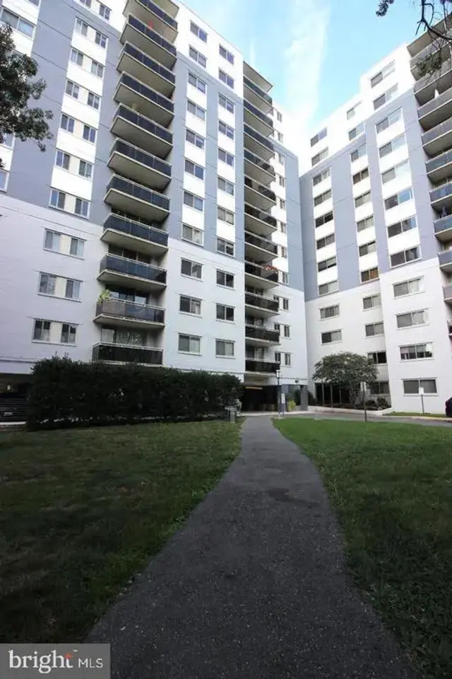 7333 New Hampshire Ave #ph03, Takoma Park