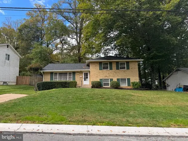 14018 Drake Dr, Rockville
