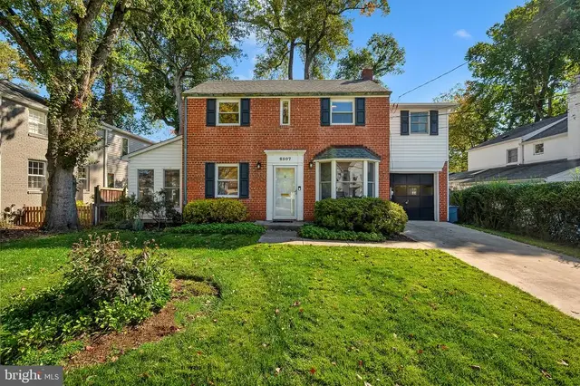 8507 Hempstead Ave, Bethesda
