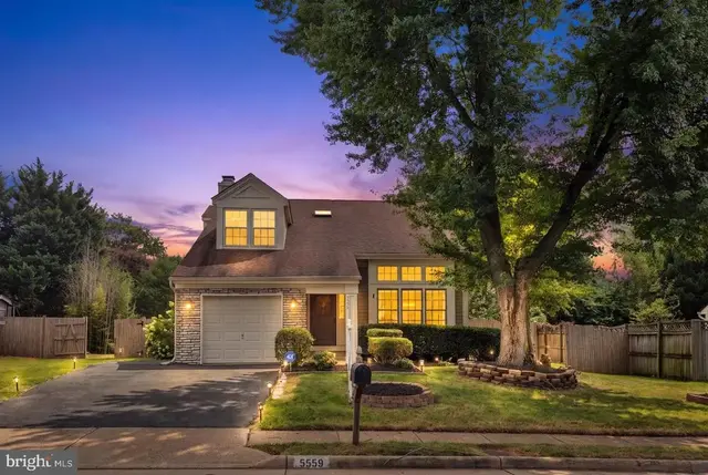 5559 Sequoia Farms Dr, Centreville