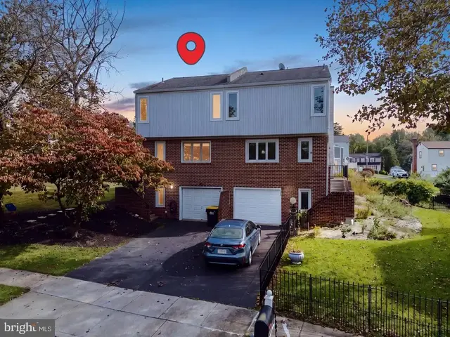 112 Hamlet Dr, King Of Prussia