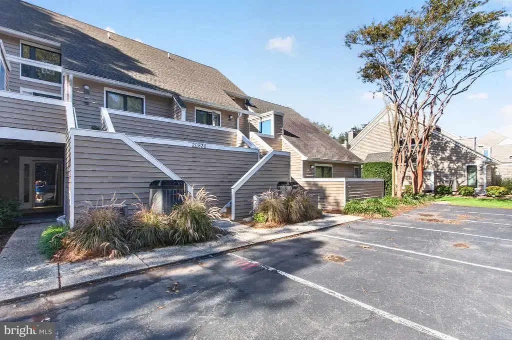 20830 Spring Lake Dr #417, REHOBOTH BEACH
