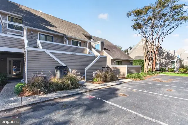 20830 Spring Lake Dr #417, Rehoboth Beach