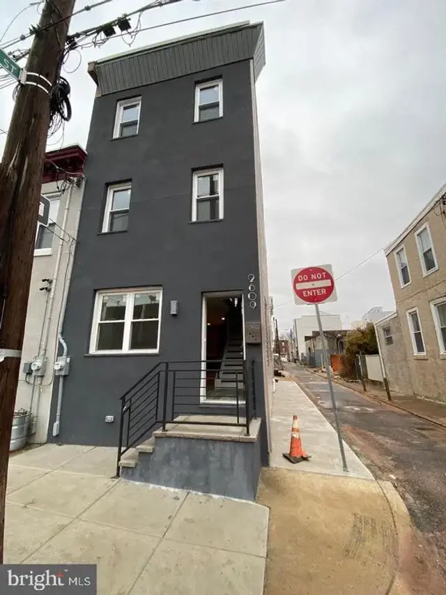 2609 Almond St, Philadelphia
