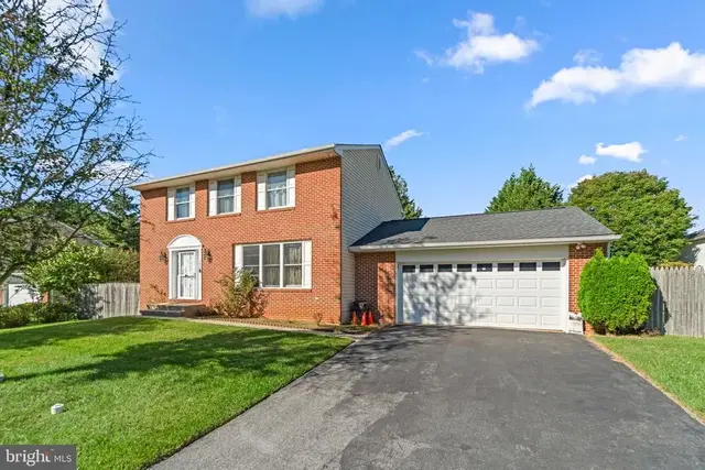 202 Fox Haven Ct, Reisterstown