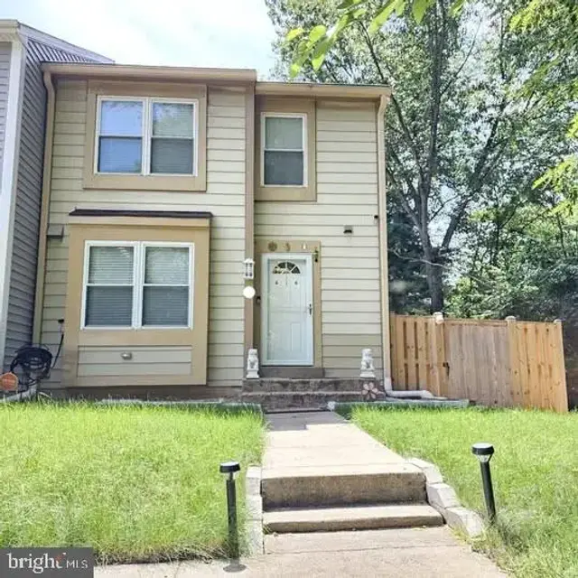 1 Wheatfield Ct, Gaithersburg