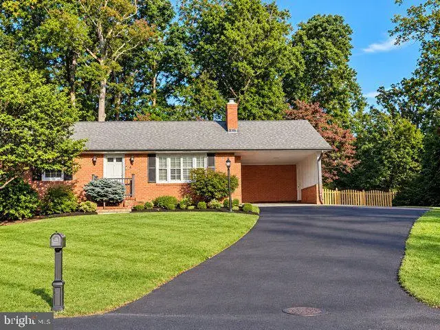 4 Woodberry Ct, Fredericksburg
