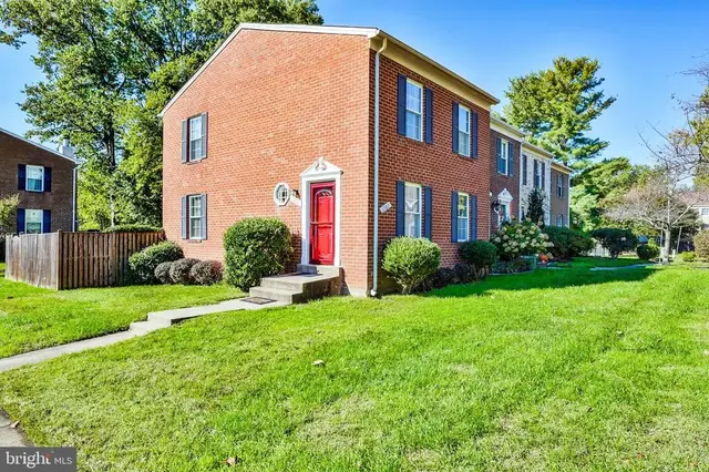 3209 Silverstone Ct, Oakton