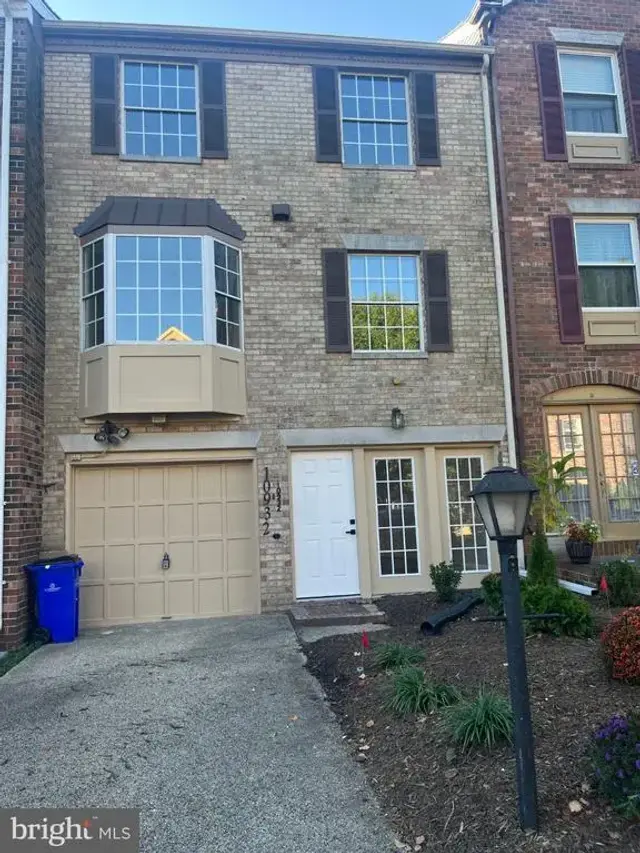 10932 Pebble Run Dr, Silver Spring