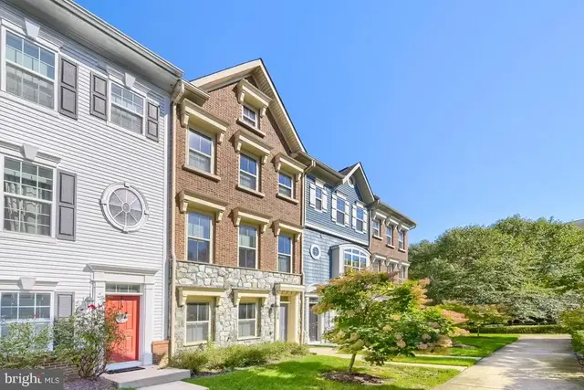 104 Vanguard Ln, Annapolis