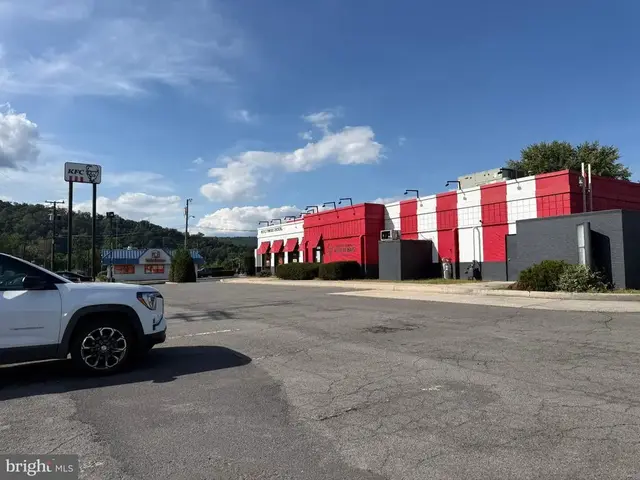 506 Springdale St, Cumberland