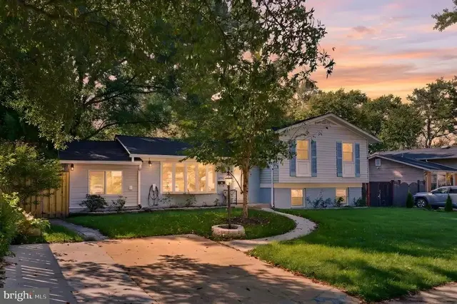 4302 Bel Pre Rd, Rockville