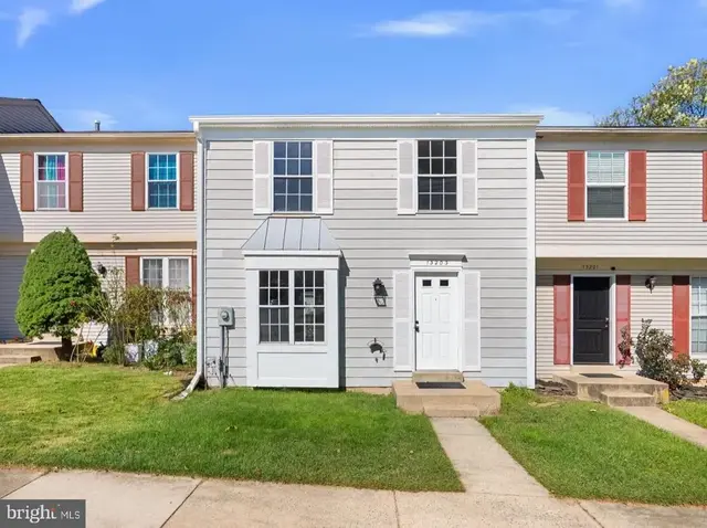 13203 Trimfield Ln, Germantown