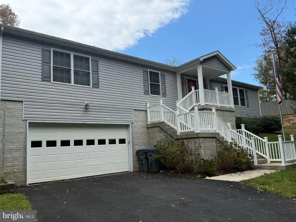 7065 Raleigh Tavern Dr, MANASSAS