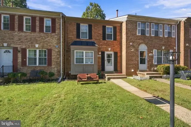 14346 N Park Ct, Woodbridge