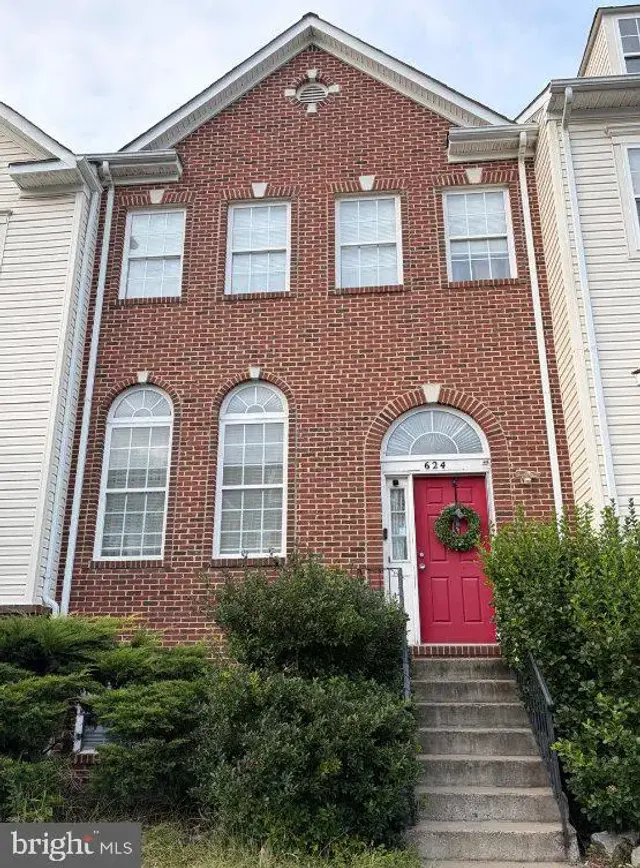624 Springhouse Sq Se, Leesburg