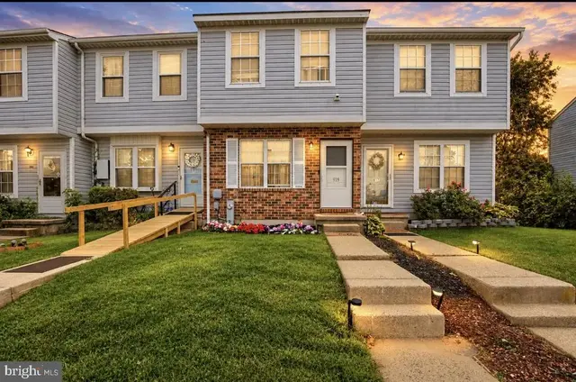 919 Olive Branch Ct, Edgewood