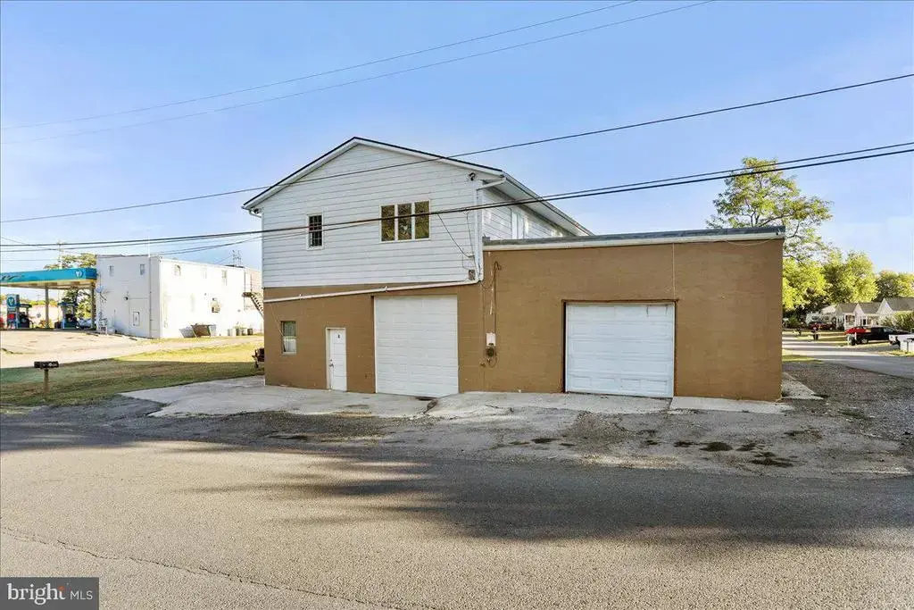 1200 Grazier St, MARTINSBURG