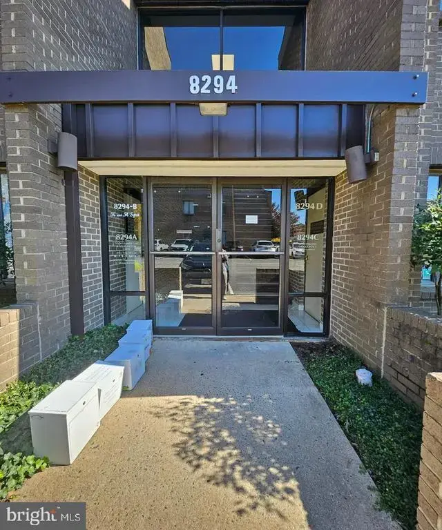 8294-d Old Courthouse Rd #32, Vienna
