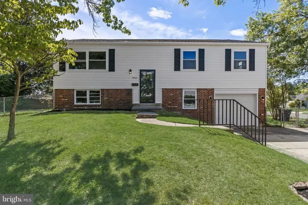1051 Bradford Dr, WILLIAMSTOWN