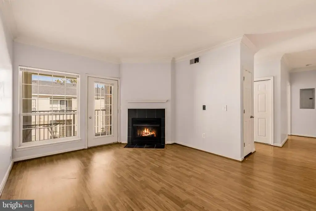 4860 Eisenhower Ave #489, ALEXANDRIA