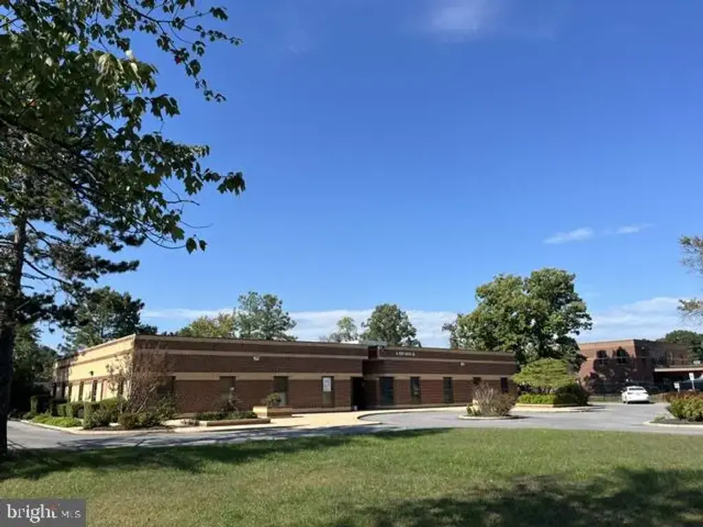 6 Post Office Rd #100, WALDORF