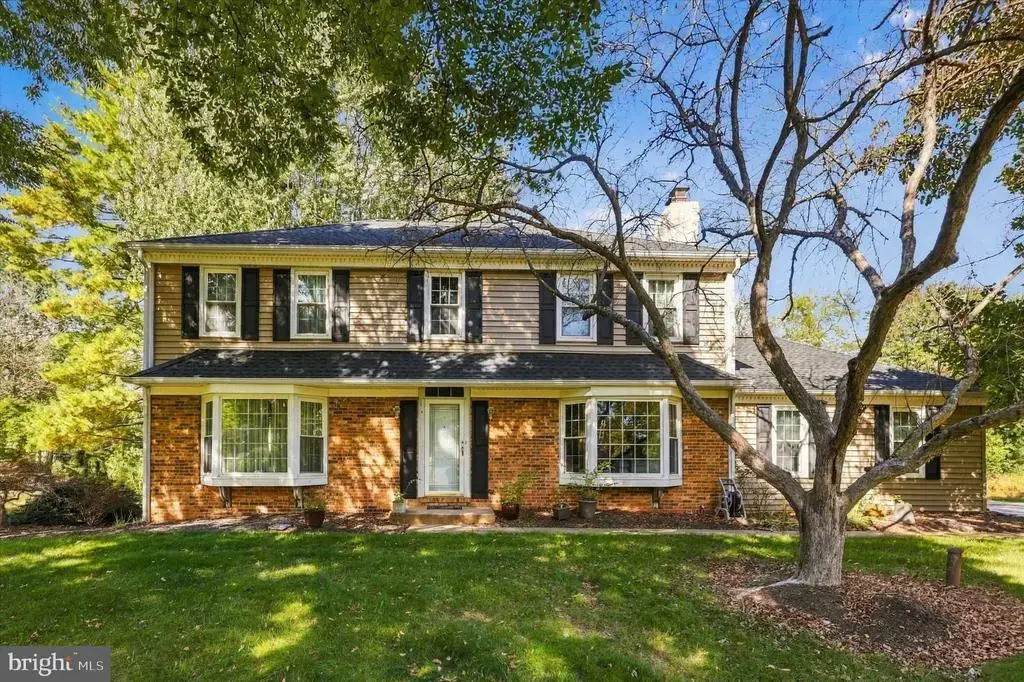 1236 Lexington Dr, YARDLEY