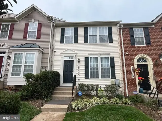 25446 Paine St, Damascus