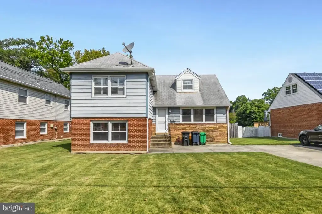2512 Avalon Pl, HYATTSVILLE