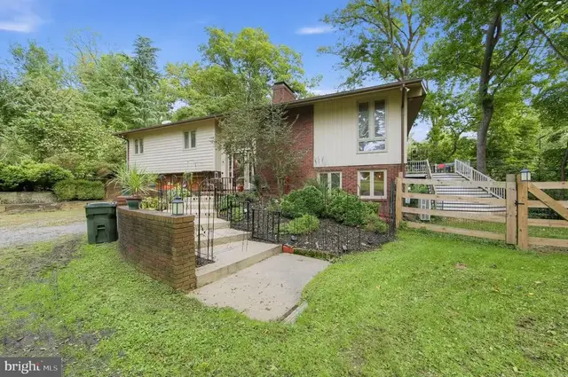 24110 Kinnards Point Dr, Worton