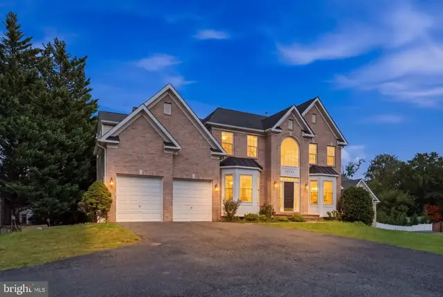 15621 Quince Orchard Rd, North Potomac