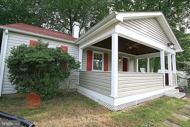 3 Burgundy Ct, Rockville