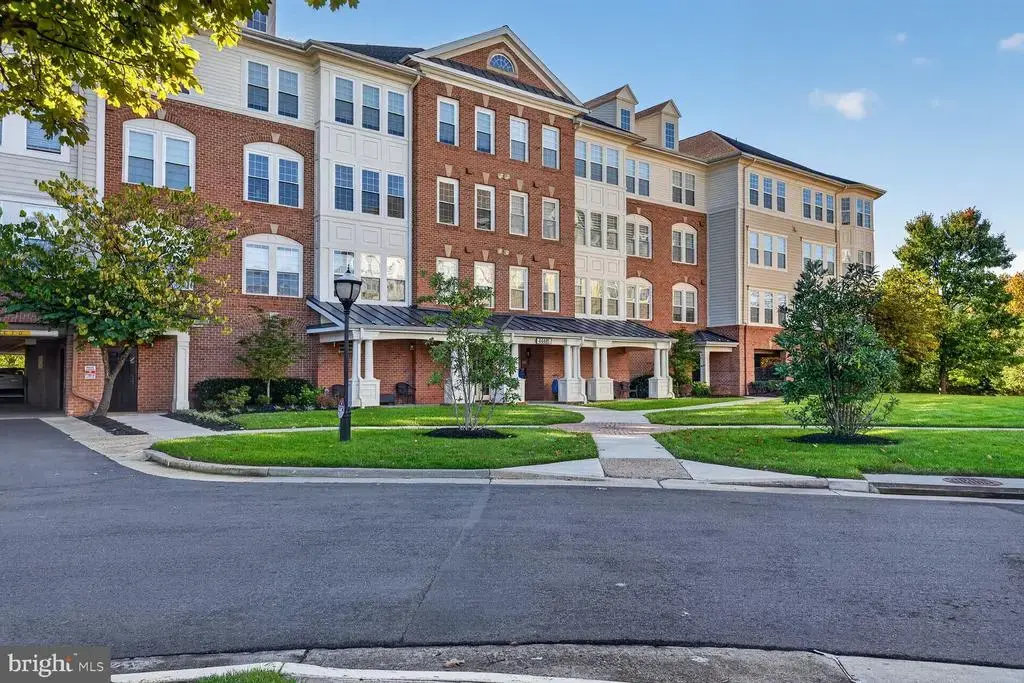 44485 Chamberlain Ter #102, ASHBURN