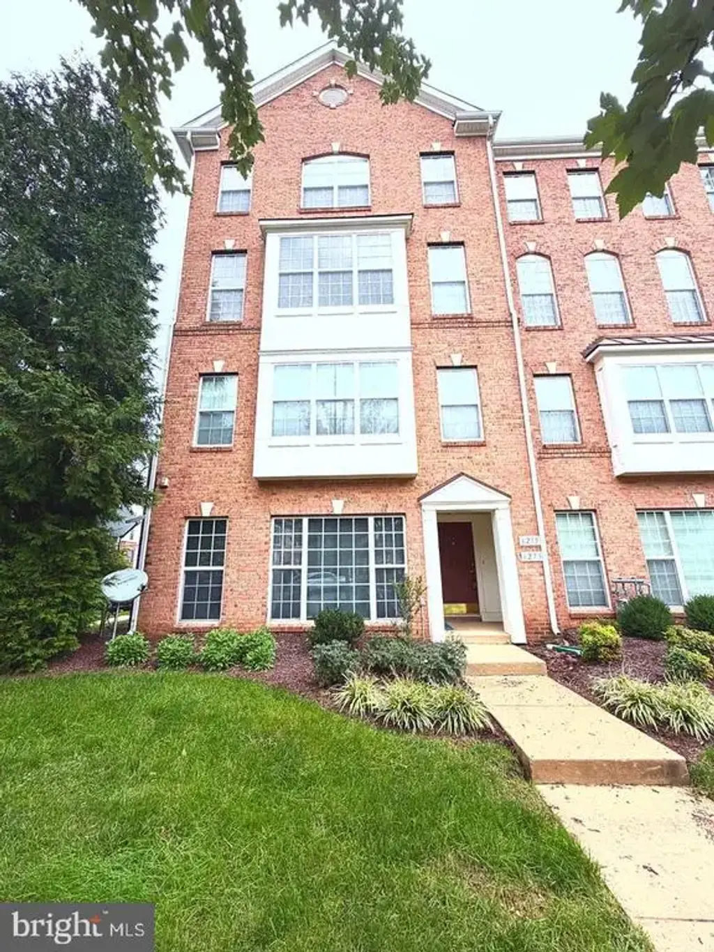 6275 Aster Haven Cir, HAYMARKET