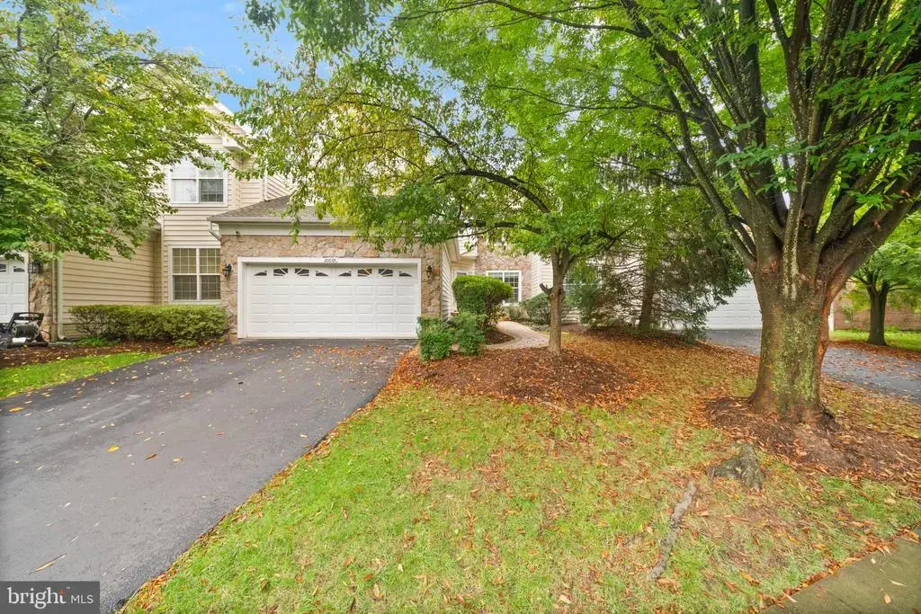 20035 Valhalla Sq, ASHBURN