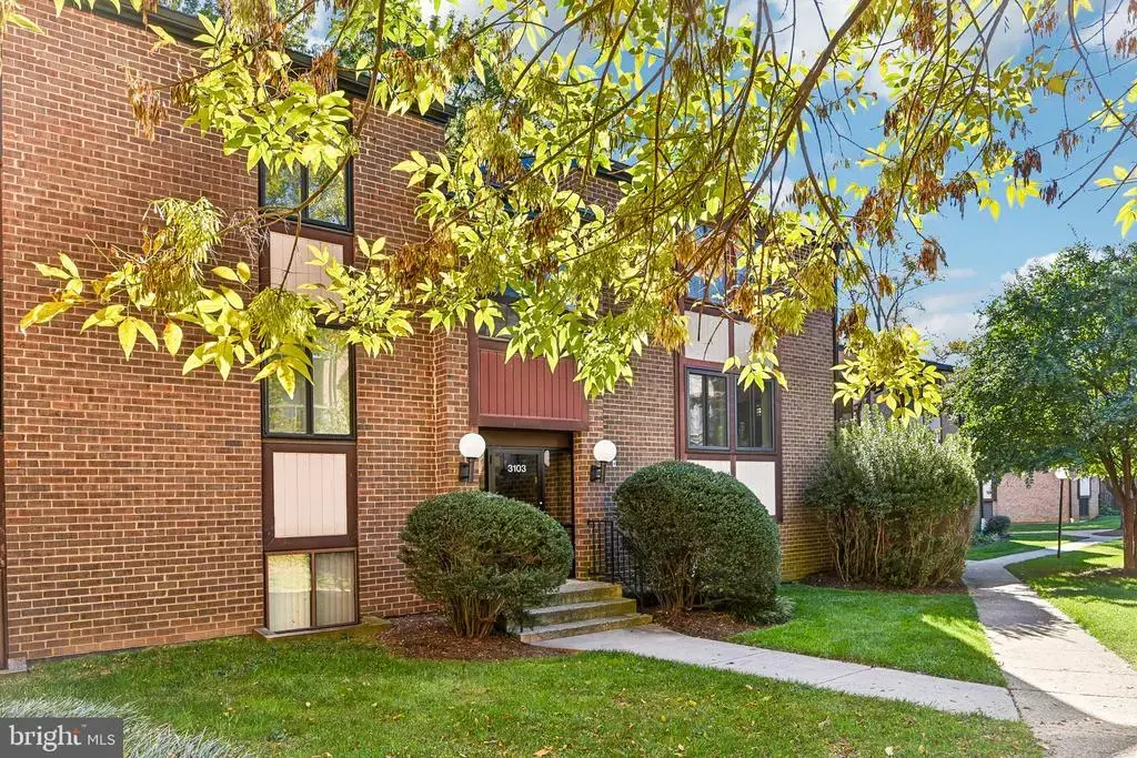 3103 Buccaneer Ct #102, FAIRFAX