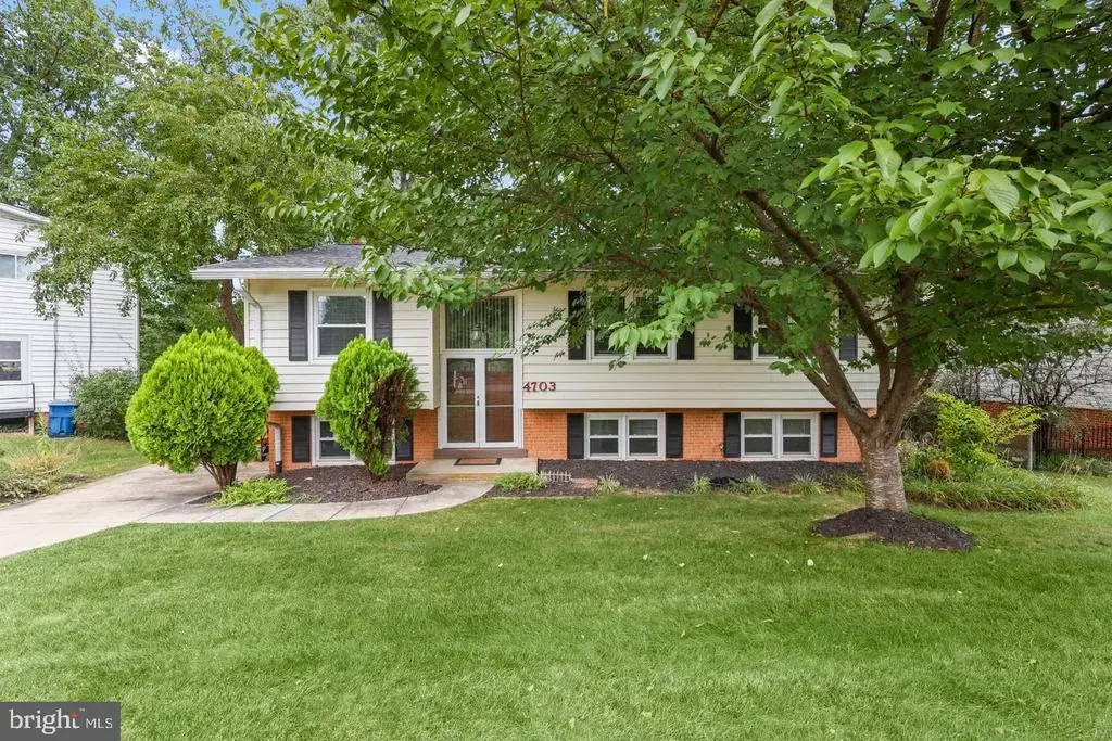 4703 Tara Dr, FAIRFAX