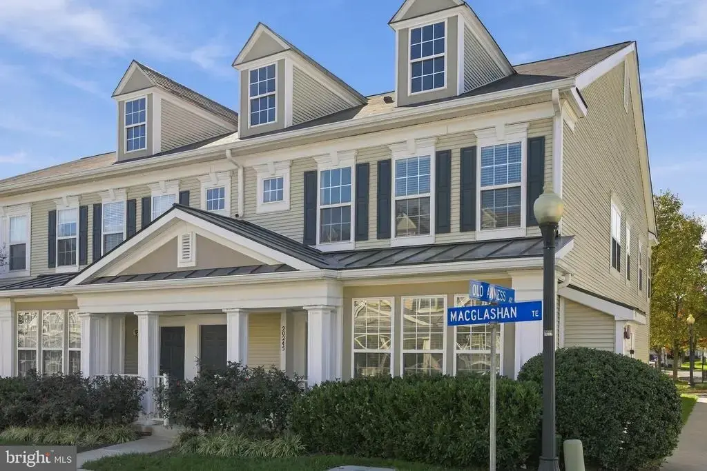 20245 Macglashan Ter #2301, ASHBURN