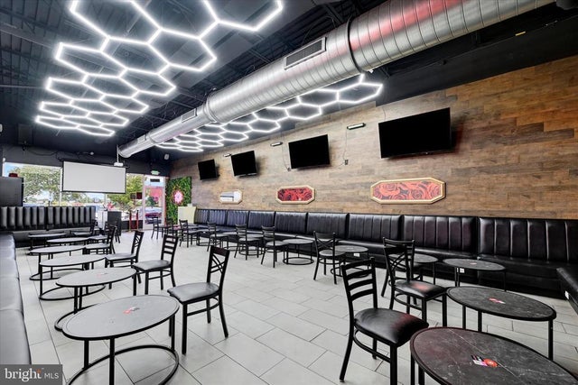 1732 Rolling Rd N, BALTIMORE