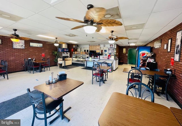 261 Canal Park, Salisbury