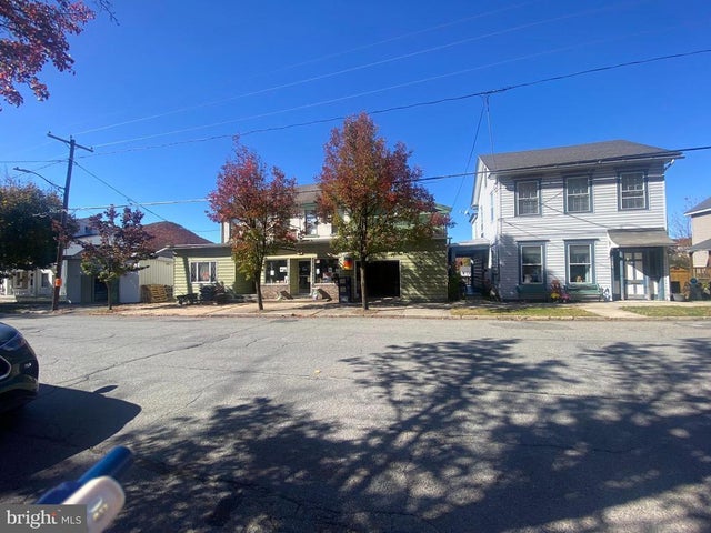 311-319 Center St, Jim Thorpe