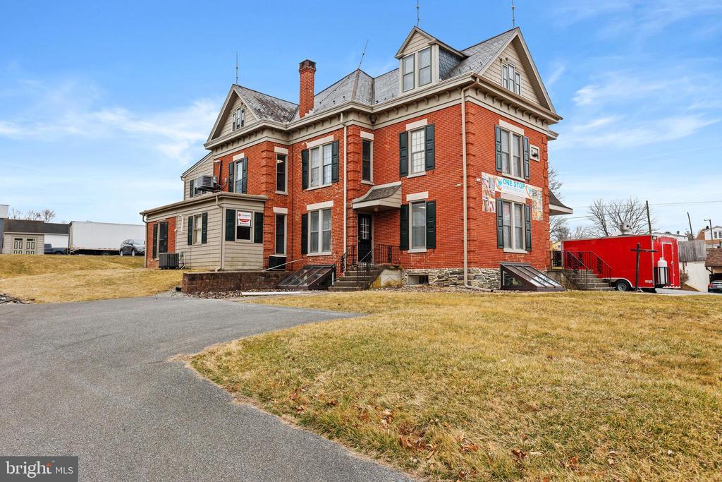 1708 Columbia Ave, LANCASTER