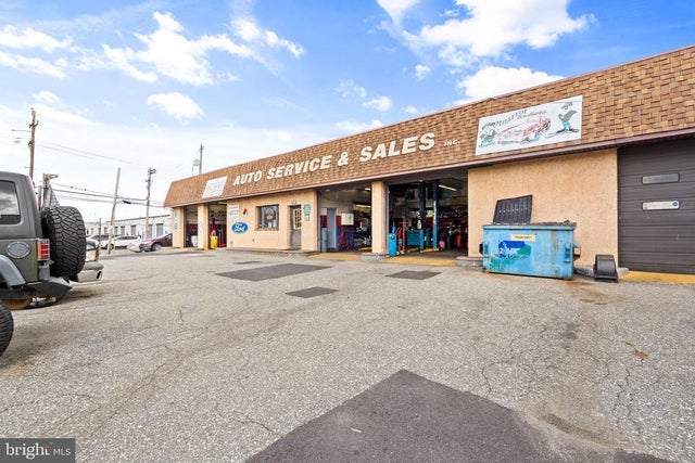 8685 Torresdale Ave, Philadelphia