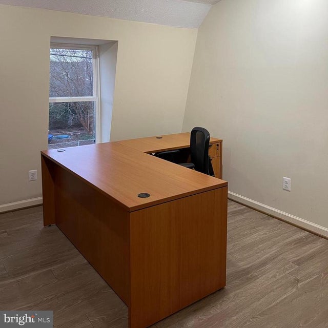 7252 Benedict Ave #6, Benedict